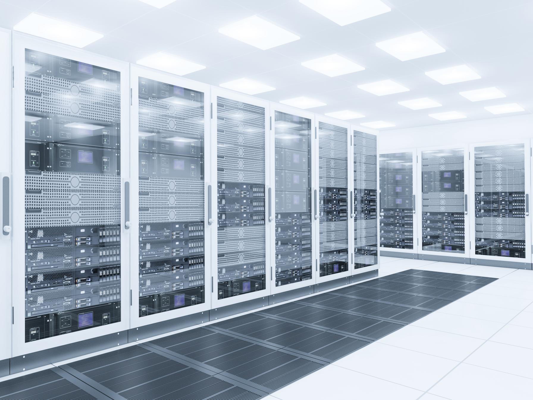Data center network with jumbo frame traffic flow